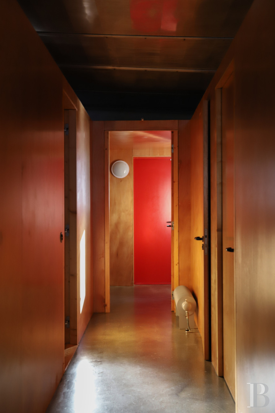 En Meurthe-et-Moselle,  un ancien clubhouse d’aérodrome réalisé par Prouvé et Le Corbusier - photo  n°15